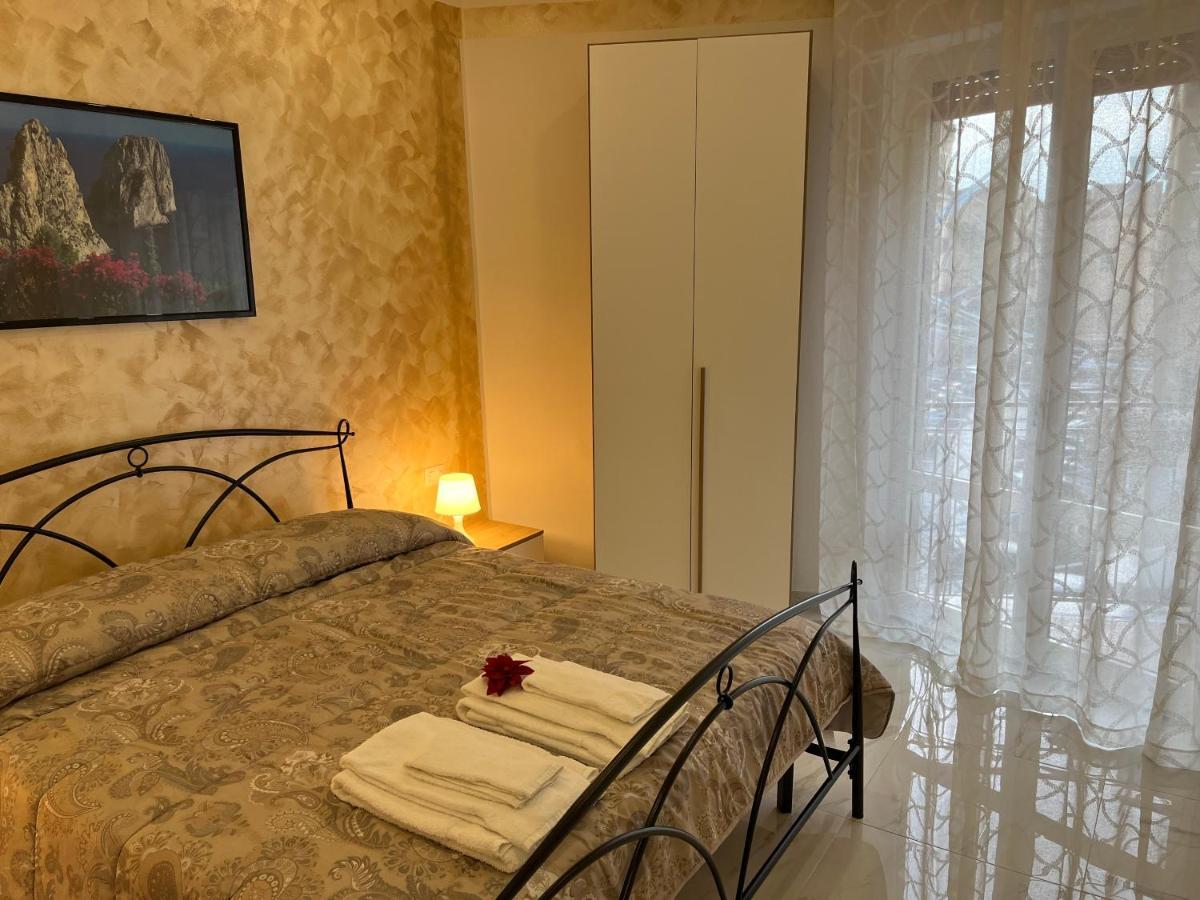 B&B Mary Sant'Elia Napoli Exterior foto